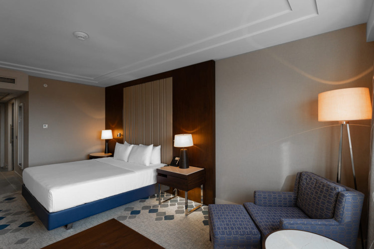 AZIMUT Гранд Отель Ташкент. Номера. Президентский